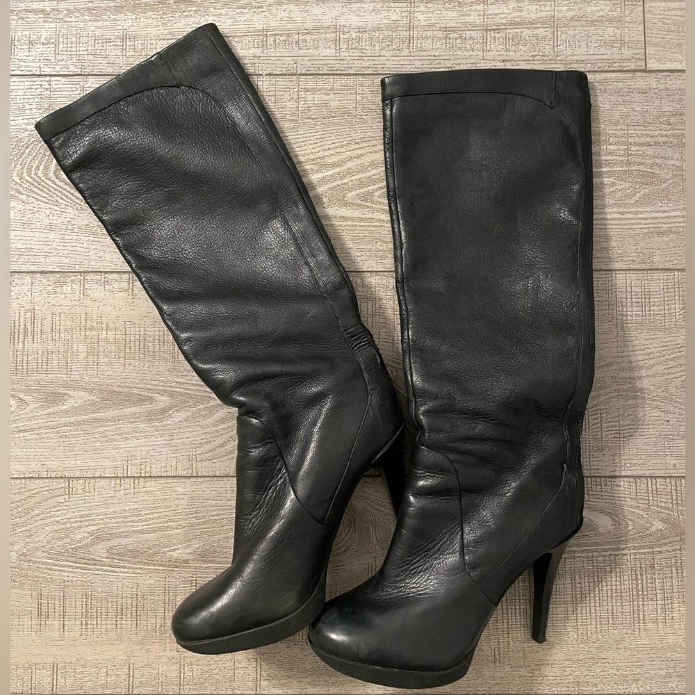MODERN VINTAGE Noelle Black Leather Knee High Boots Womens Shoes Size 38 / 7.5
